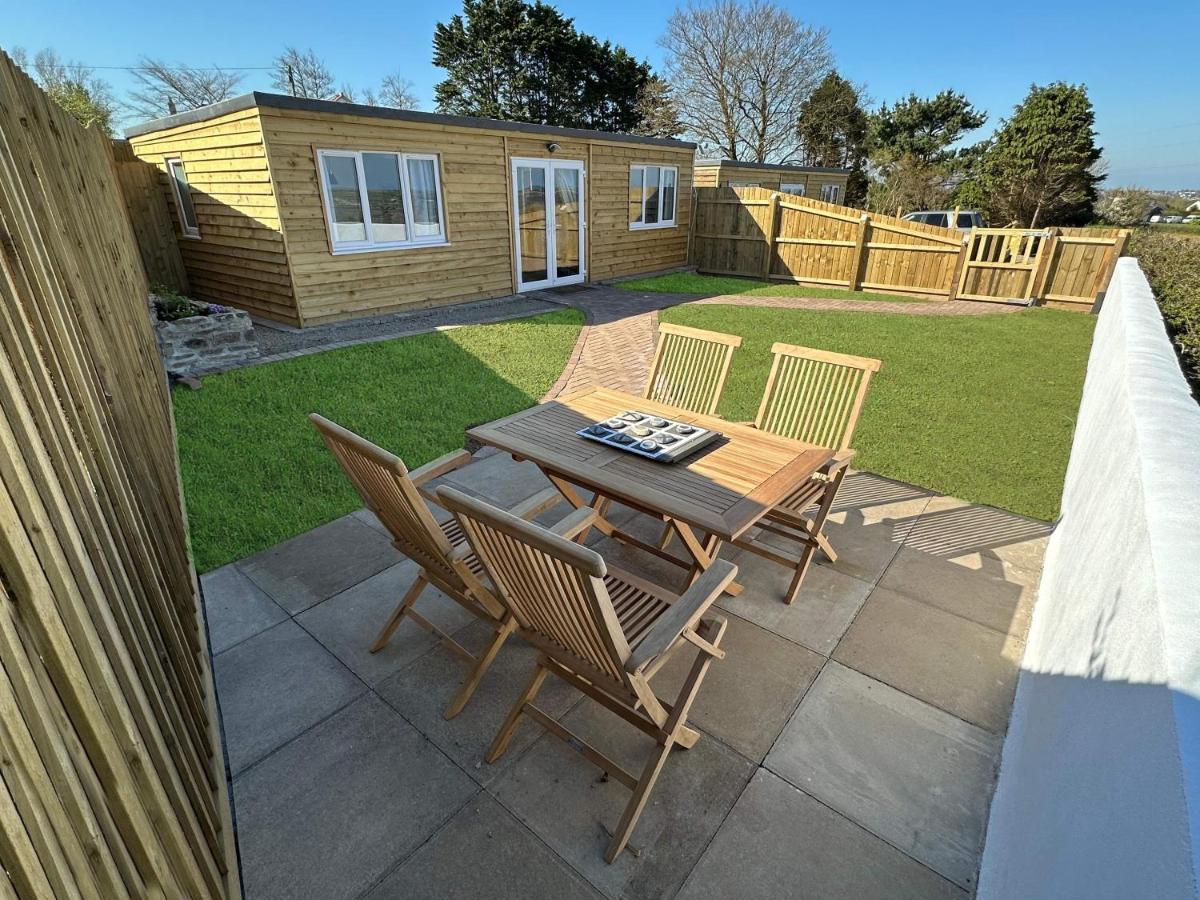 Citrus Chalet Redruth Exterior photo