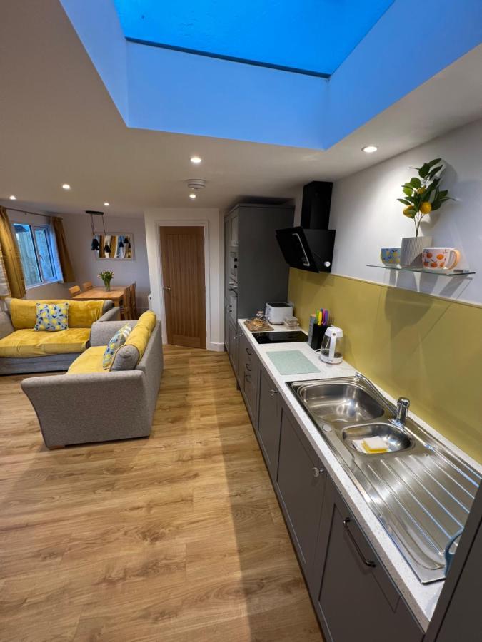 Citrus Chalet Redruth Exterior photo